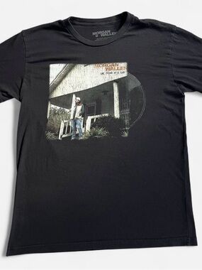 Morgan Wallen T-Shirt Size Medium
